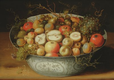 Stilleven van Fruit in een Porseleinen Kom door Osias the Elder Beert